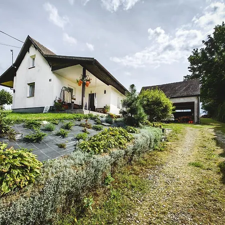 Sosnowa 61 Dom wakacyjny