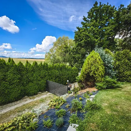 Sosnowa 61 Dom wakacyjny *